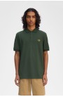 Fred Perry polo de manga corta color verde pista con corona de laurel bordada en color panal de abeja