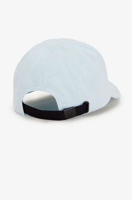 Gorra para hombre color hielo marca Fred Perry