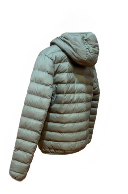 Fred Perry chaqueta con capucha verde J8553 X21