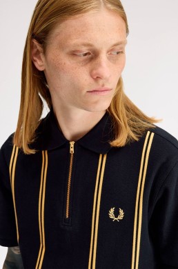 Polo negro con rayas verticales Fred Perry
