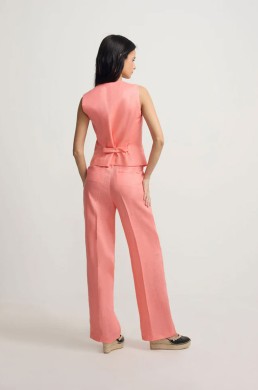 Pantalón Silbon lino 100% coral detalle dorsal
