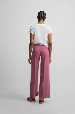 Pantalón denim frambuesa Silbon look casual mujer