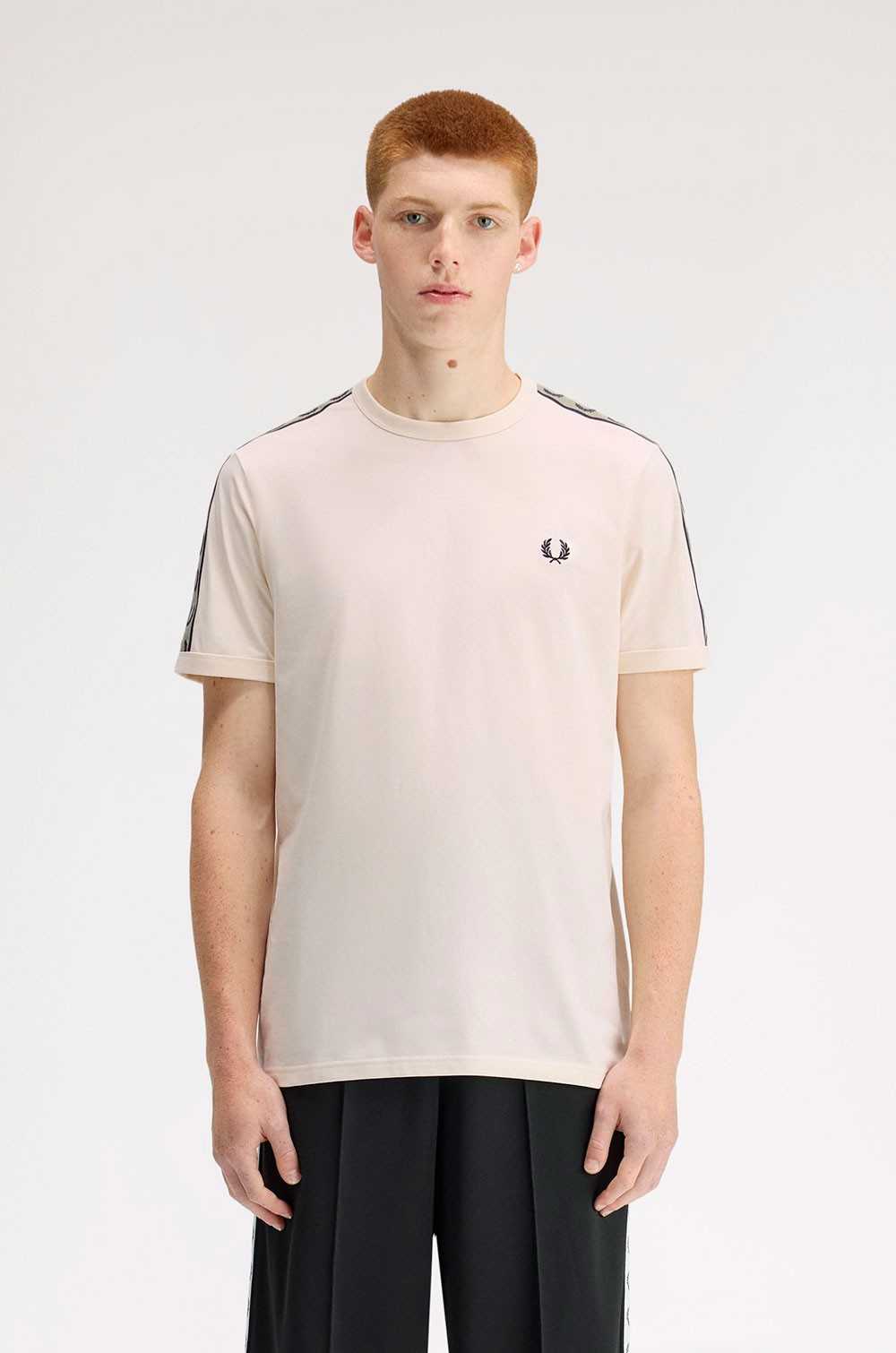 Camiseta ringer cruda Fred Perry hombre