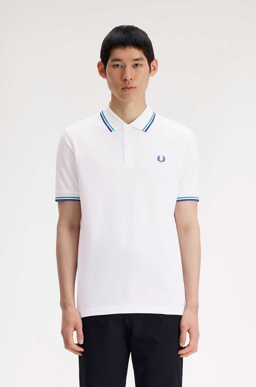 Polo blanco nieve Fred Perry ribetes verde menta intenso y Soho Eclipse