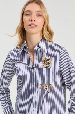 Camisa rayas azules bordados gatos Vilagallo mujer