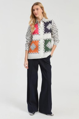 Camisa Vilagallo blanca mosaicos multicolor mujer