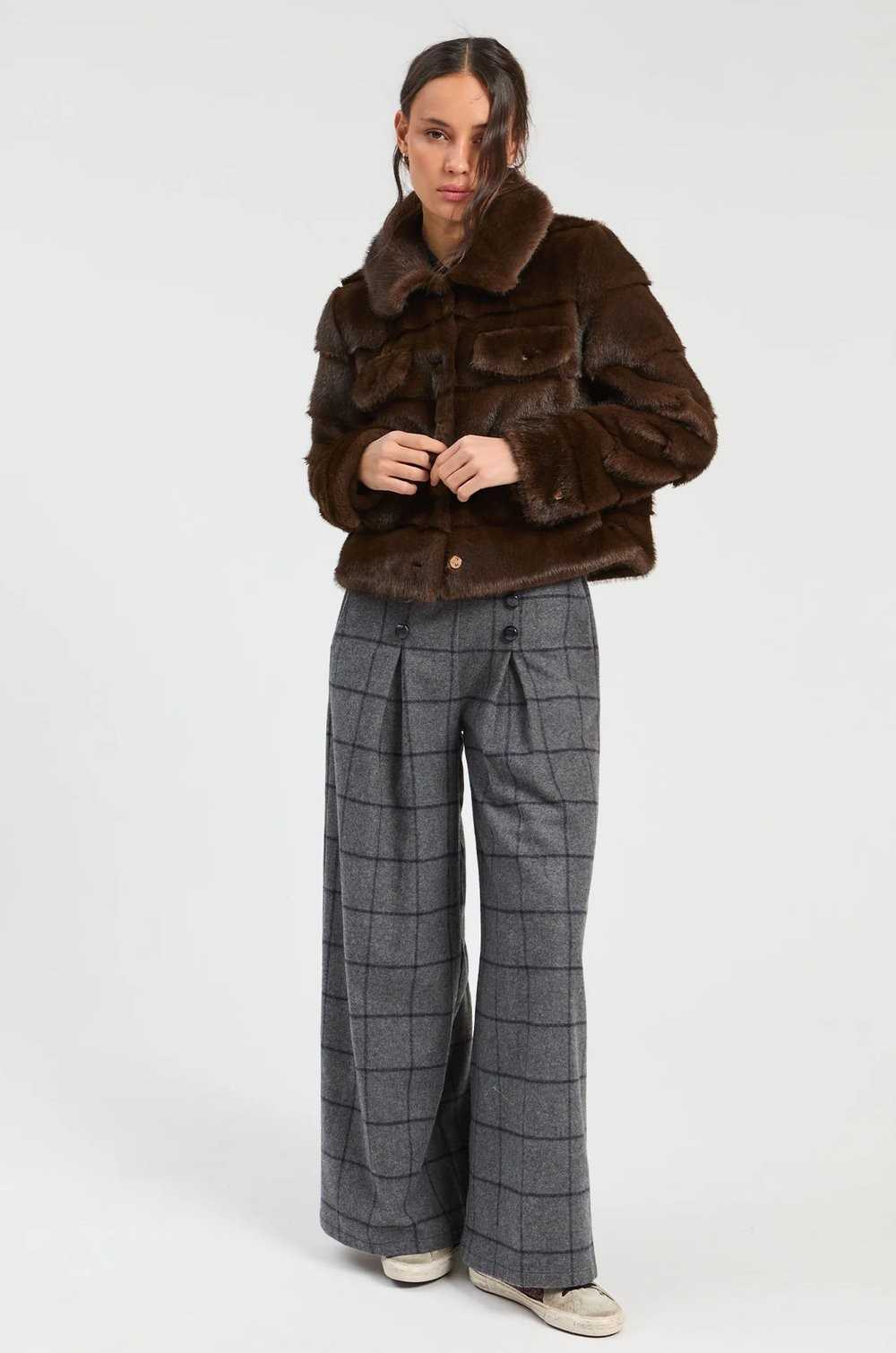 Chaqueta pelo sintético marrón Vilagallo