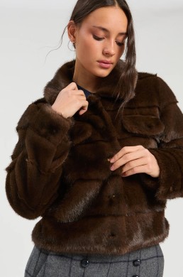 Chaqueta pelo marrón Vilagallo mujer look invierno
