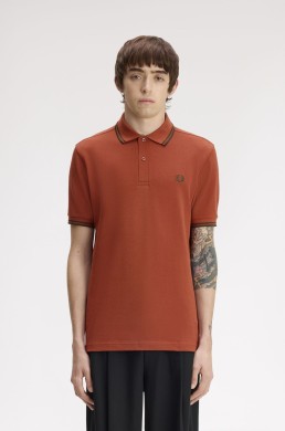 Fred Perry polo manga corta color brandy con ribetes