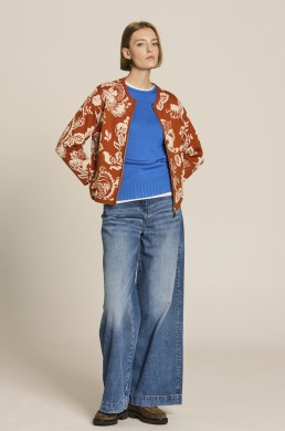Chaqueta floral Escorpion mujer con cremallera vista frontal