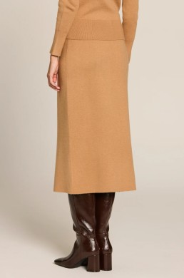 Falda midi camel Escorpion mujer vista trasera