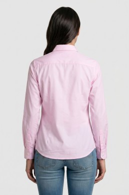 Valecuatro camisa rosa vista espalda