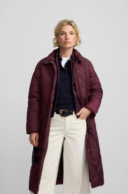 Parka larga burdeos con bufanda Silbon mujer