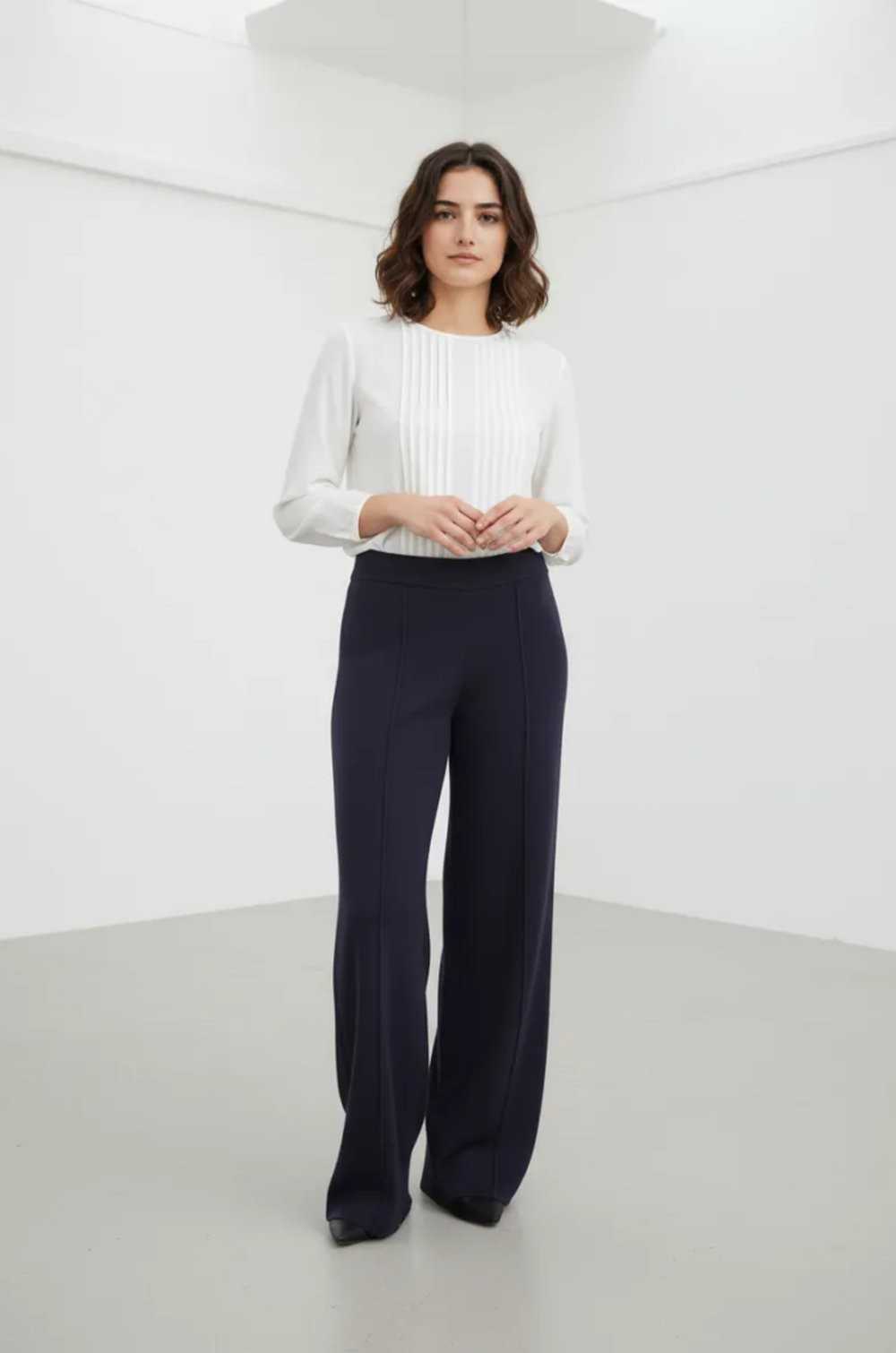 Pantalón de punto azul marino con bordón WNT